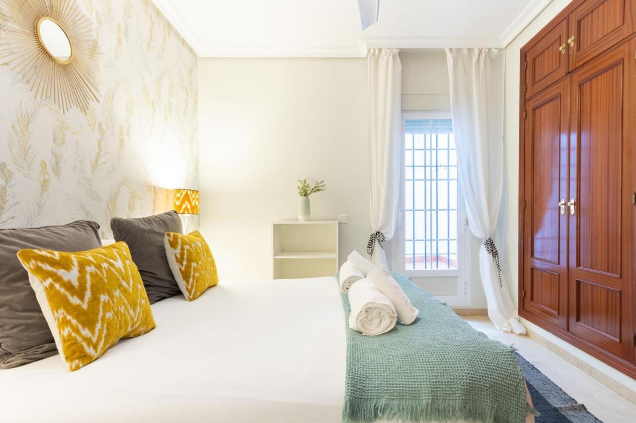 San Jacinto Triana Deluxe By Valcambre Apartment เซบีญา ภายนอก รูปภาพ