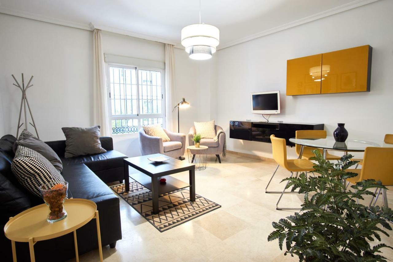 San Jacinto Triana Deluxe By Valcambre Apartment เซบีญา ภายนอก รูปภาพ